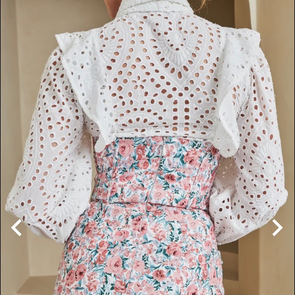 Lavish Alice High Waisted Corset Shorts & Broderie Babydoll shirt. - Picture 6 of 7